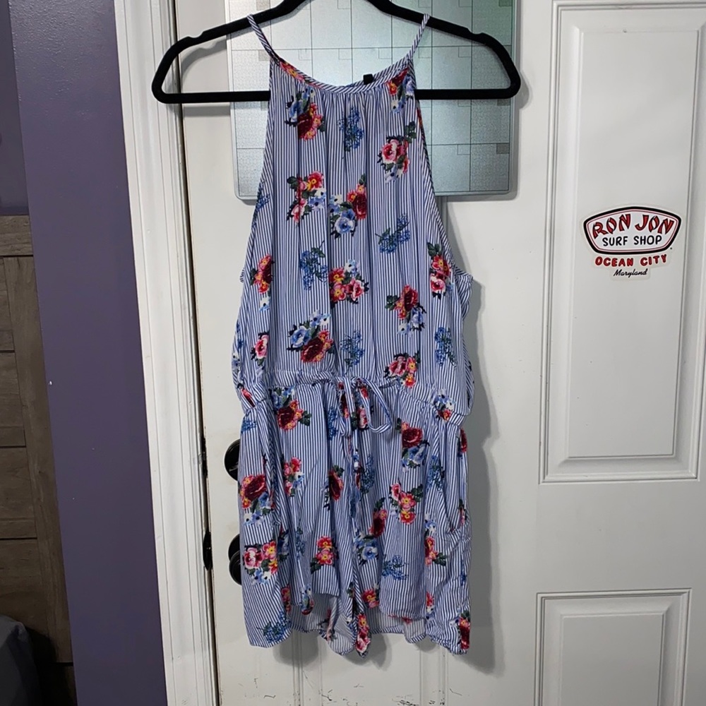 Romper - Picture 1 of 2